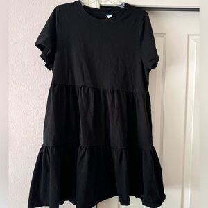 Old Navy Tiered Mini Swing Dress, size XL, black, has pockets!